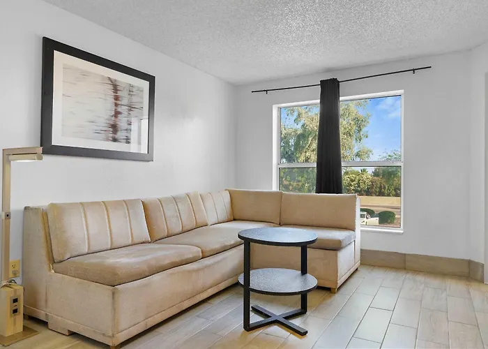 1bd King Renovated *